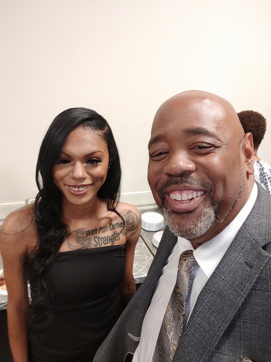 Pig Skinners All-Metropolitan academic and high school girls basketball Award winner Jayla Tucker from Suitland High School congratulations!