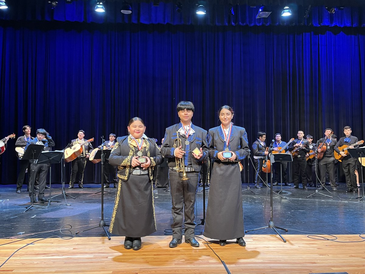 Willowridge & Marshall Mariachi tweet media