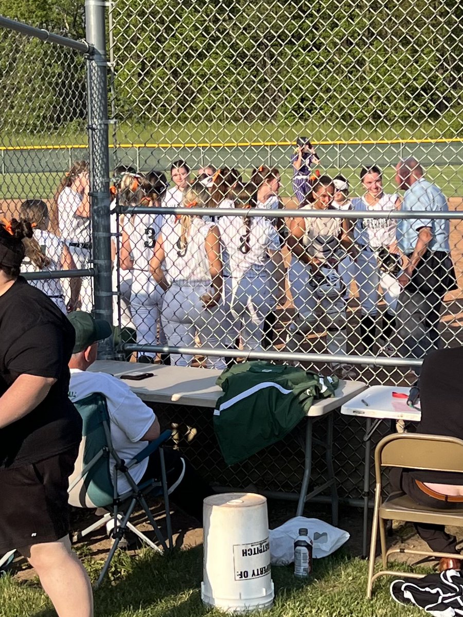Congrats to the softball team on their WIAA Regional Championship!!! Final over Oconomowoc 7-2.