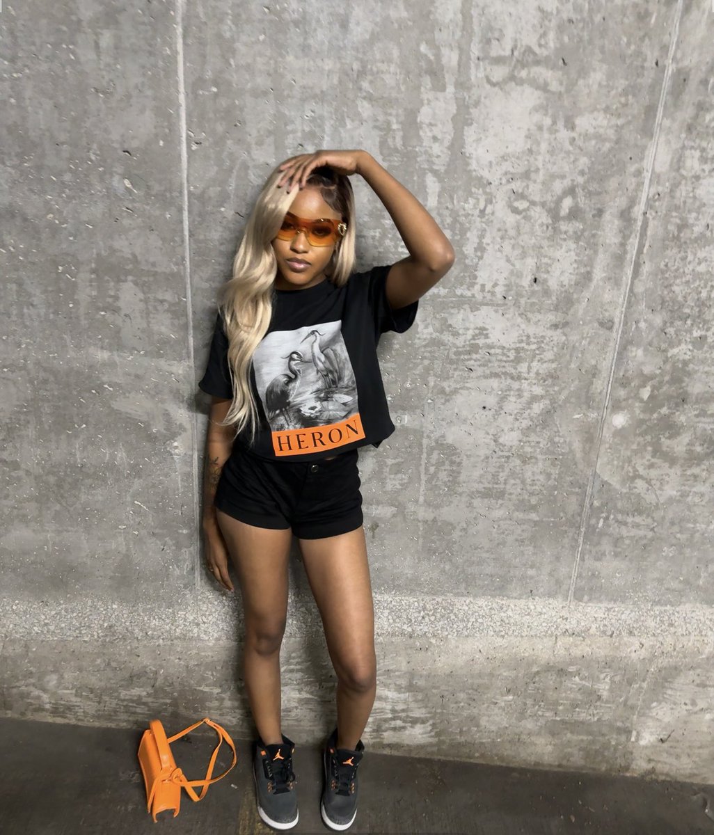 badbitch2you's tweet image. I’m sexy so he nervous 🫦 #flyshit #ohok #itsnuthin