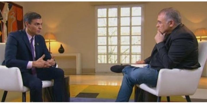 - Cómo le gustaría ser recordado presidente.
Pues como el presidente que arregló la economía.
- ¿Alguna cosa más?
Bueno, sí , el presidente que arregló las relaciones internacionales de España.