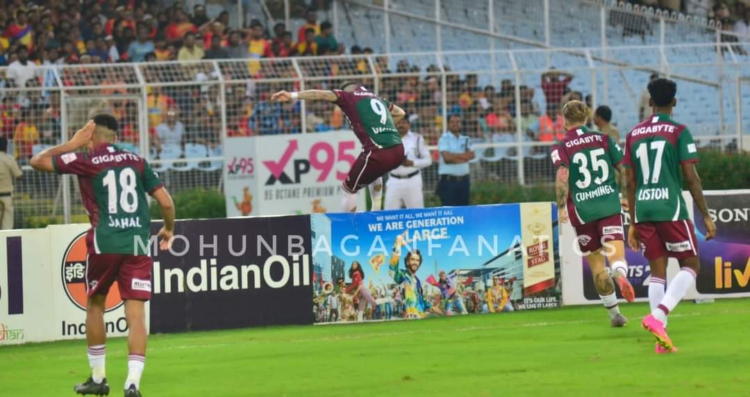 Making it the perfect plot for an unforgettable fairytale revenge in the alll important final; courtesy : Emami EB's official father. ☝🔥

#JoyMohunBagan
@thedurandcup 
@mohunbagansg