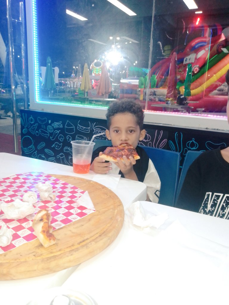 Yhonelt1's tweet photo. @partypizzaclick https://t.co/zB1hPpv6FQ