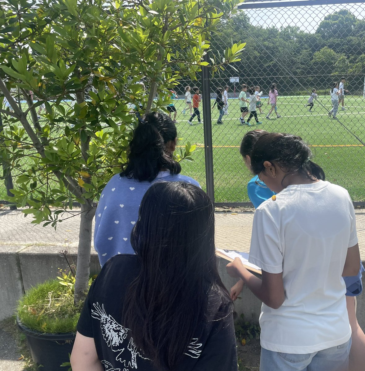 NIS_Japanese's tweet photo. After an amazing extended learning trip diving deep into the SDGs, grade 7 researched and presented ideas on implementing sustainable practices at our school. #NISinspire #LifelongLearning https://t.co/ZmRWUgbPxx