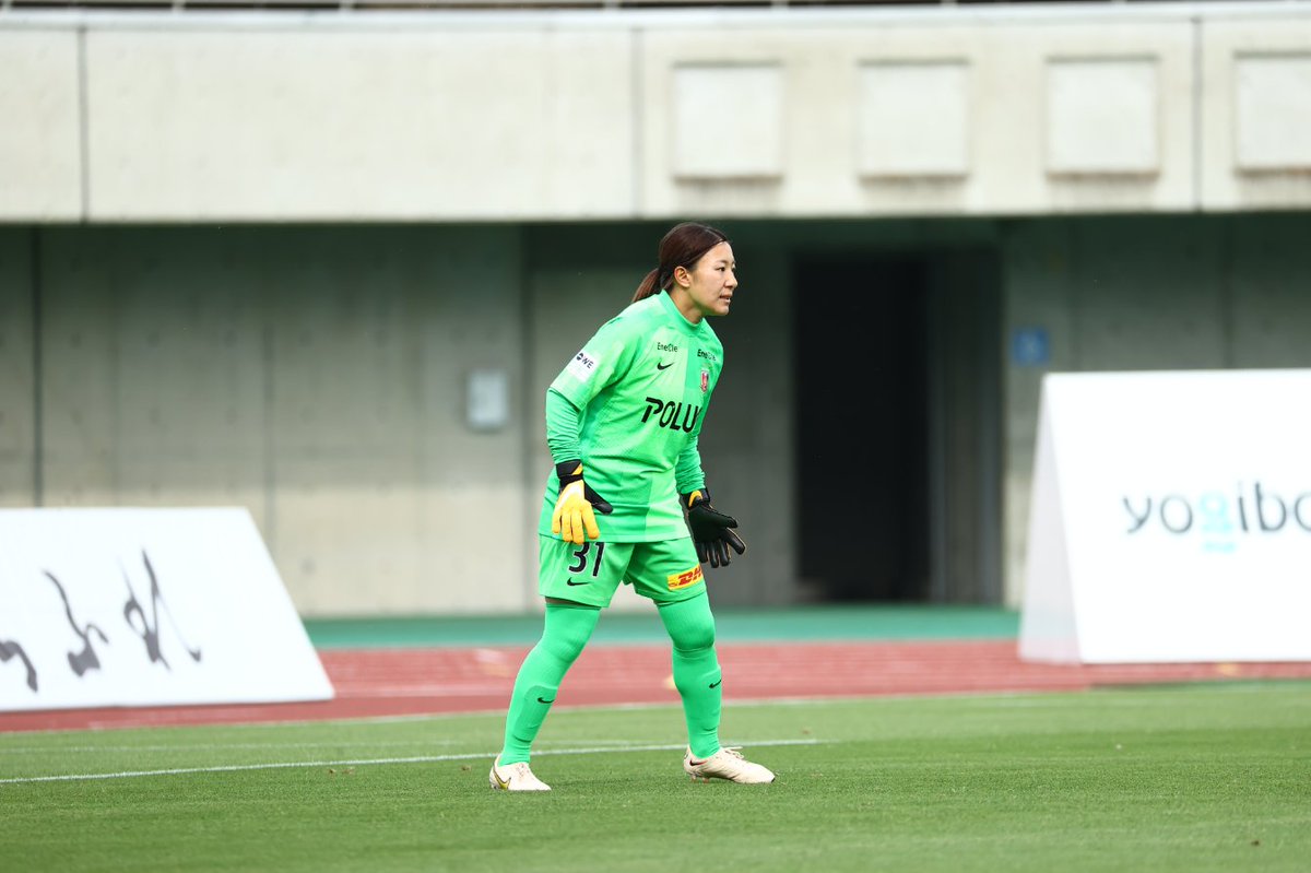 REDSLADIES's tweet photo. 【鈴木佐和子選手、引退のお知らせ】

このたび、 #鈴木佐和子 選手が、今シーズンをもって引退することとなりましたのでお知らせいたします。

詳細はこちら▶https://t.co/LtCDLAMSNL

#三菱重工浦和レッズレディース
#WEリーグ https://t.co/m6Ja4eiVuU