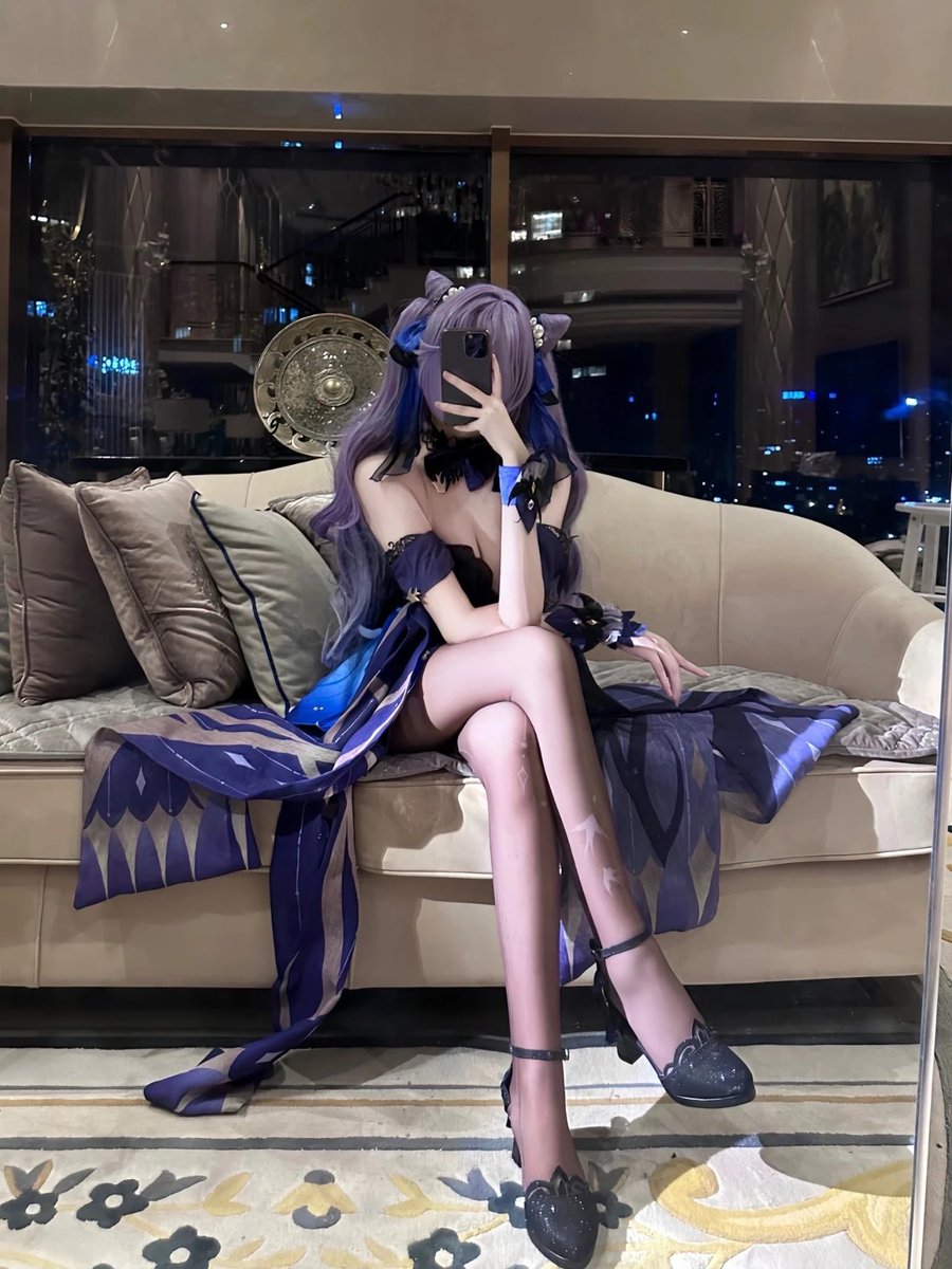 AnnalysaConard's tweet photo. 這套刻晴的服裝真的好看，忍不住在發一次😊 https://t.co/BhdirW5UAe