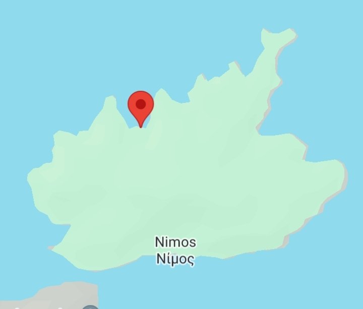 alarm_phone's tweet photo. 🆘️! 5 people in need of assistance on #Nimos, #Greece! 

They arrived on the island yesterday &amp; are still stuck. According to @HCoastGuard the area is very difficult to access. They managed to bring water to the group, but they are still waiting for evacuation! https://t.co/Me0E8UbrzA