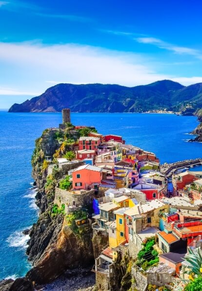 Cinque Terre 💚🤍❤️ Five Lands are: Riomaggiore Vernazza Corniglia Manarola Monterosso Eastern Liguria Region 🇮🇹