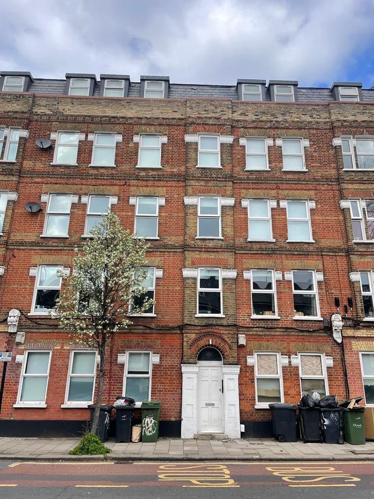 cpg_admin's tweet photo. 📣 Delighted to have completed the share purchase of Loughborough Properties Ltd - adding 27 residential &amp; commercial units across Brixton, Balham, Streatham &amp; Croydon, to our Investment Portfolio. Thanks to Scott Atkinson &amp; Colin Nahon @STShampstead who acted https://t.co/SXp8gxV3Wz