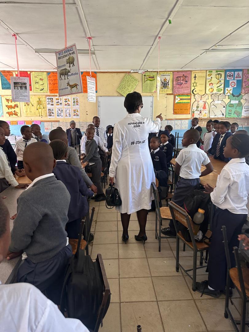 SiceloSTEMLADY's tweet photo. Proud to advocate for #STEMforall! , I keynoted in Mutare, promoting opportunities for young people in Science, Tech, Engineering & Math, regardless of background.
#GirlsinSTEM #Zimbabwe #Empowerment #STEMLady https://t.co/k85M1Ksr1O
