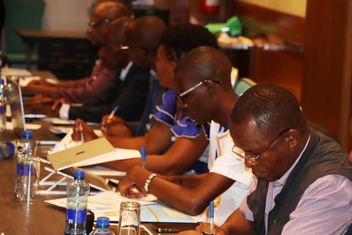 OderaLuke's tweet photo. Attending high-level LVB  Partner States, Senior officials  meeting to  appraise and provide inputs to the proposed Multi sectoral/Multiphase programme for Lake Victoria Basin @EnviClimateC_Ke @Environment_Ke @LVEMPIIKenya @YALIAlumniKe @Forestry__Kenya https://t.co/miFESpQExn