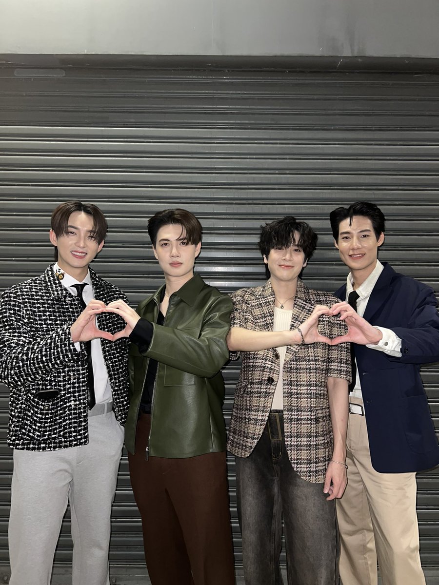 สุดหล่อแอครอทุกคนมาร่วมลุ้นร่วมเชียร์การแข่งขันค้นหากะเพราสูตรเด็ดที่ไม่ใส่ถั่วฝักยาวกันล้าววว 😎😍🫶🏻✨

#กะเพราCHALLENGExFinalRound 🌶️🔥