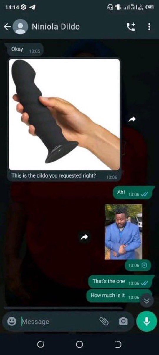desola__xn's tweet photo. This conversation between a Dildo vendor and a customer would make your day 😂😂 https://t.co/YOv2R0gQnw
