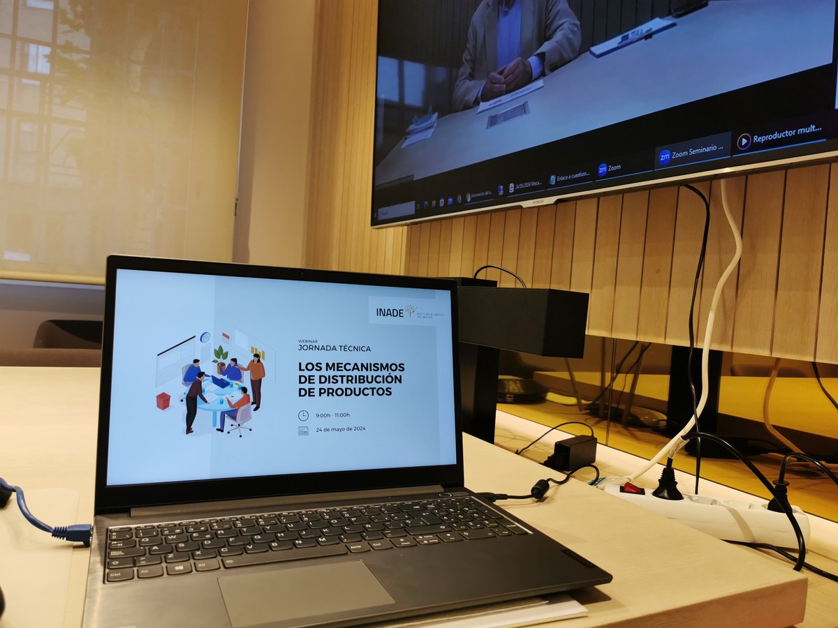 ConsultoraInade's tweet photo. Hoy trabajamos en una jornada técnica en las obligaciones asociadas a los Mecanismos de distribución de productos de los distribuidores de seguros. https://t.co/j5RSKjHuB2