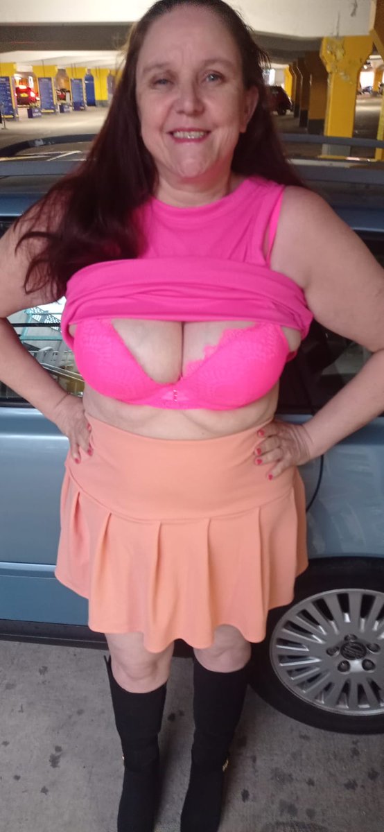 seductivelady5's tweet photo. Hi naughty boys 💞💞💞💞💞💞💞 https://t.co/koE1ZnU3Pa