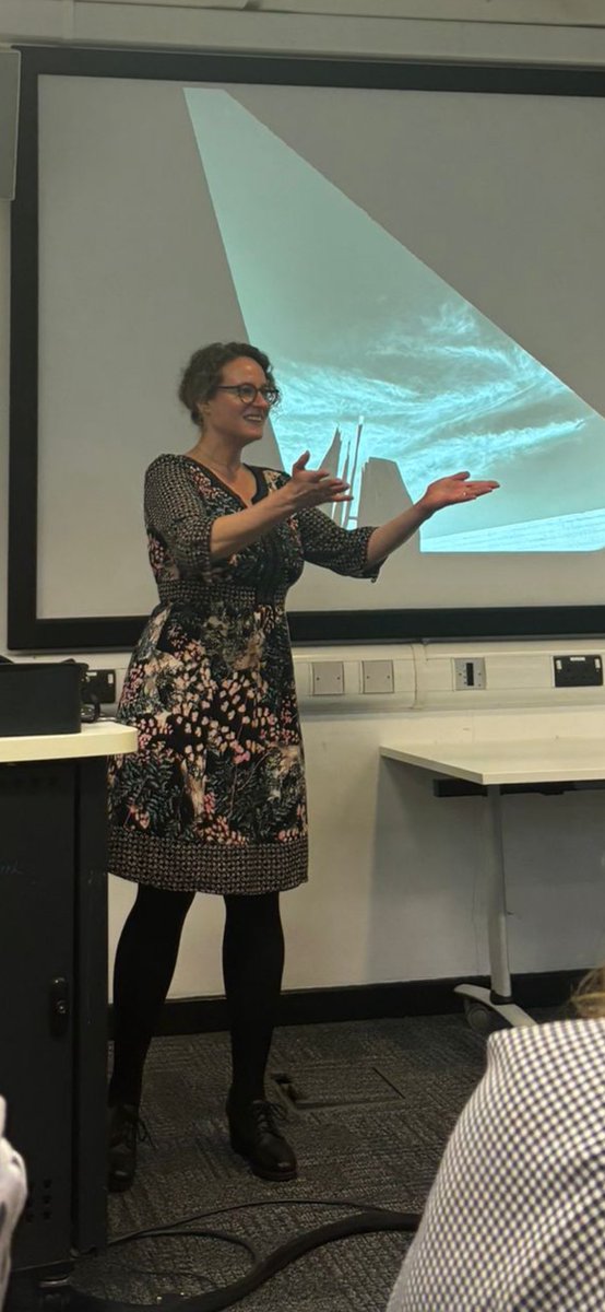 Helena Cox 🇬🇧🇨🇿 tweet media