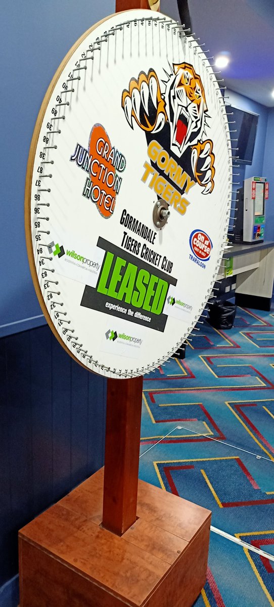 evaleucien's tweet image. Woohoo, pub raffle and #breadrun night. And Elton's Benny and the jets is playing!