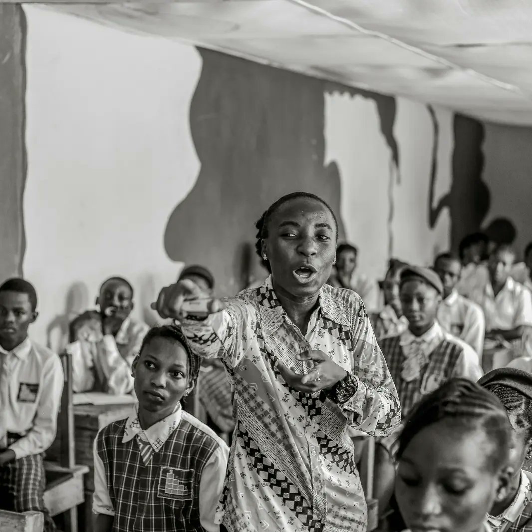 Penner1112's tweet photo. students spend most of their time with their teachers, not parents.
Teachers don't just teach; they also create time to pray and intercede for their students to build future leaders, just as parents pray for their own children.
 In the long run, teachers are in loco parentis. https://t.co/DZqN4IqM9S