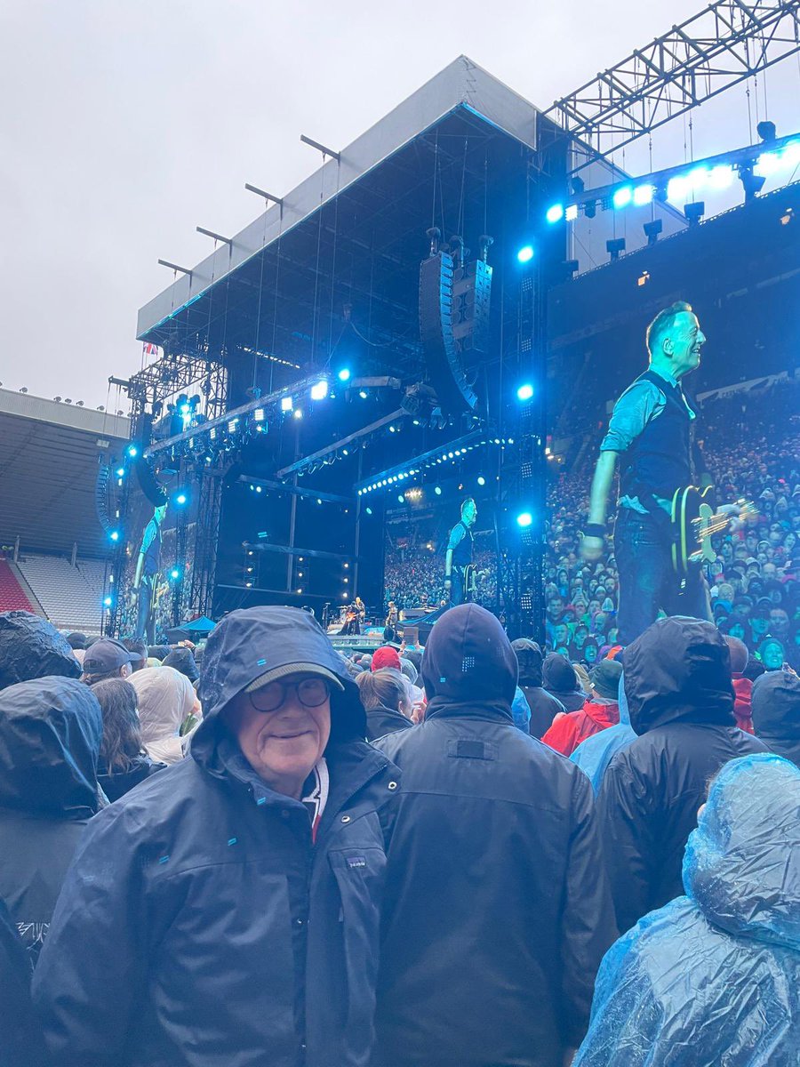 Andrew Reed (@areed57) on Twitter photo Great to see <a href="/springsteen/">Bruce Springsteen</a> back at the <a href="/StadiumOfLight/">Stadium of Light</a>. Worth every single drop of rain! Great to see <a href="/springsteen/">Bruce Springsteen</a> back at the <a href="/StadiumOfLight/">Stadium of Light</a>. Worth every single drop of rain!