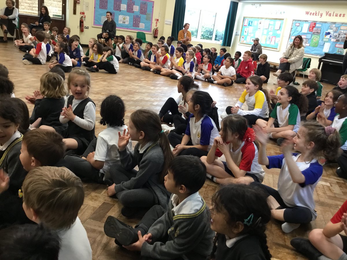 We had an exciting visit from a professional basketball player on Wednesday afternoon. The children had a fantastic time and all completed their sponsored fitness circuits! #w4 #hounslow #PE #chiswick