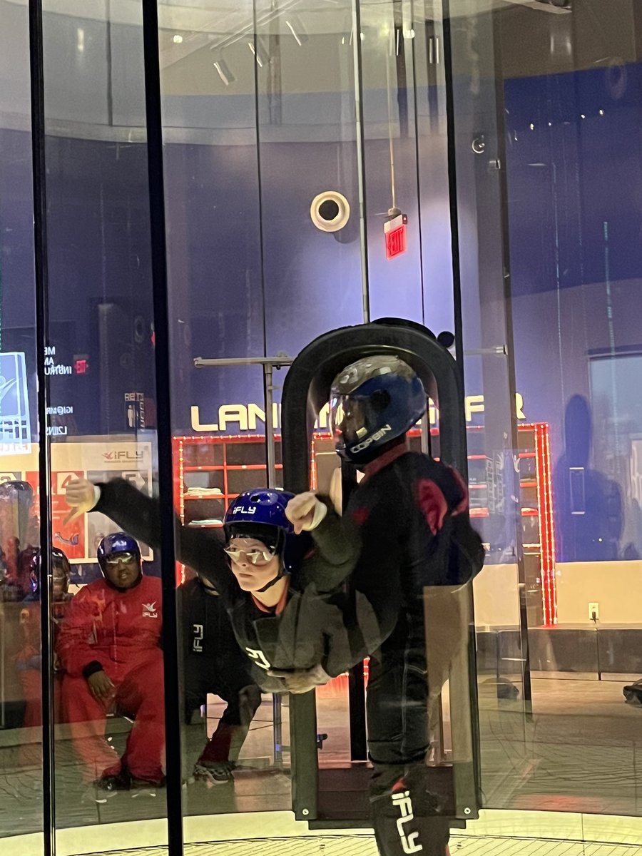LuellaES_HCS's tweet photo. We celebrated our amazing 5th graders with a week full of fun activities! They enjoyed the BBQ, iFly, Water Day, and Game Day as we make this 5th Grade Week unforgettable. ๐๐๐ฆ๐ฎ #5thGradeWeek #Celebration #ProudMoment. #luellaelementary @drtwylabarkley https://t.co/MAKT6Rrgc5