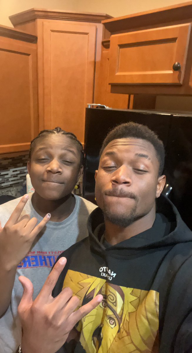 My Twin ✋🏾🙂‍↕️