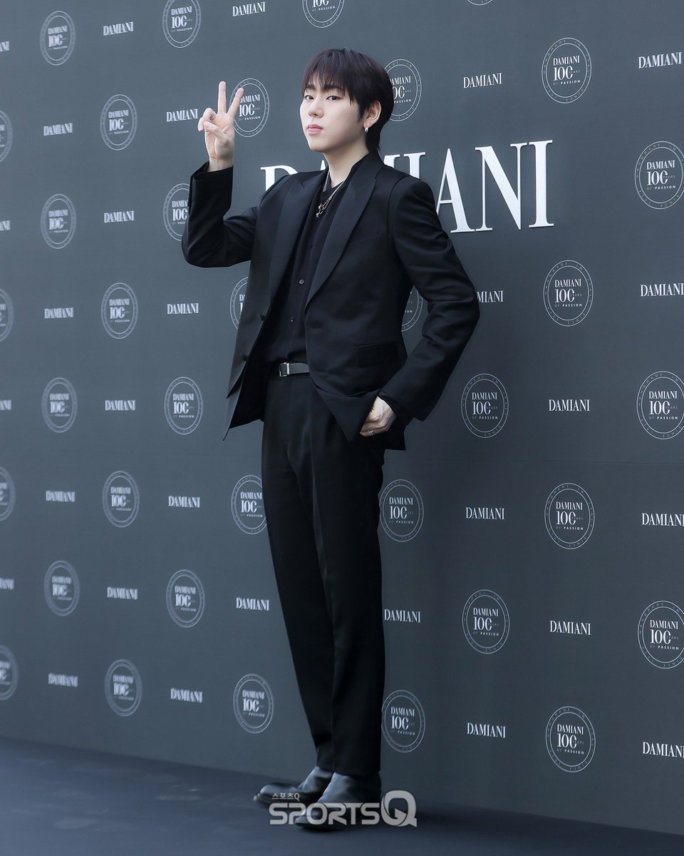 ZICO1992's tweet image. Damiani event.