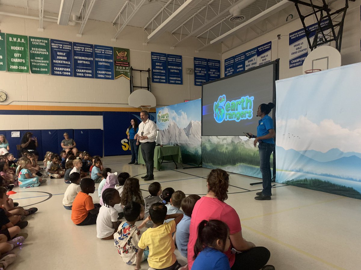 <a href="/EarthRangers/">Earth Rangers/Éco Héros 🐸🌎</a> thank you for coming to our school and teaching us more about animals and habitats! ☺️😊