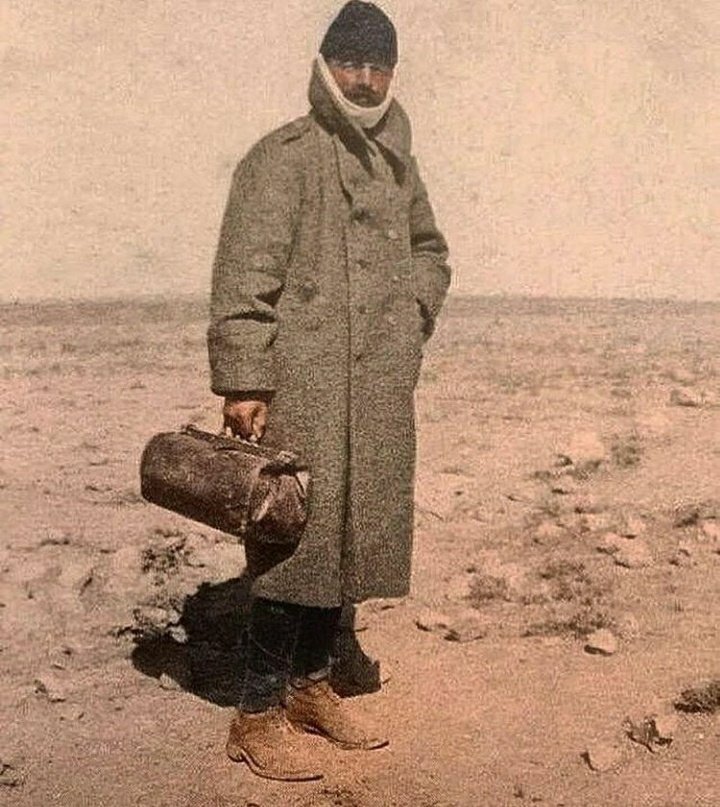 turuksoz's tweet photo. Enver Paşa, "Kuyumcu Hamdi" kimliğiyle Trablusgarp yolunda... https://t.co/nuMQfexHah