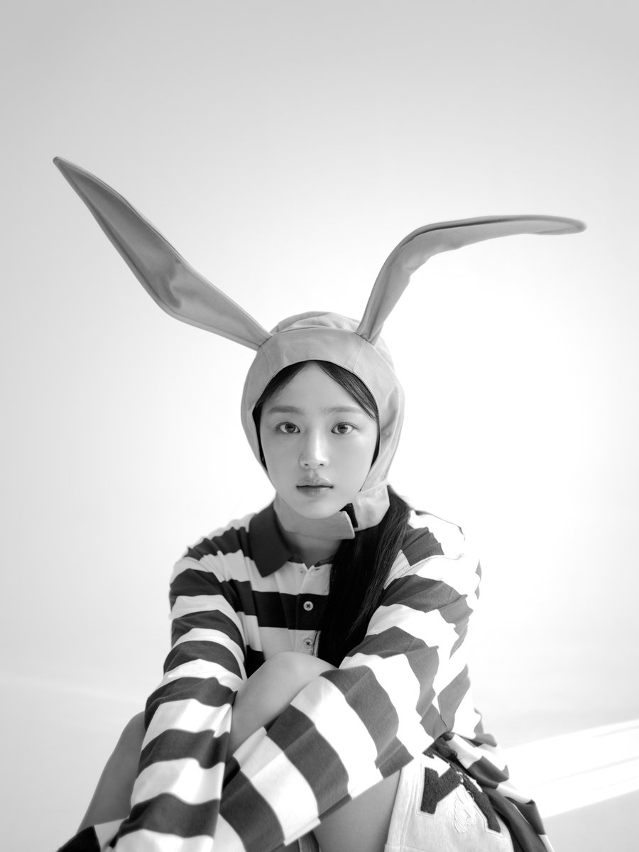NewJeans_ADOR's tweet photo. ✅D-Day!

Bunnies! Are U Ready?

#NewJeans #뉴진스
#NewJeans_HowSweet #NewJeans_BubbleGum
#NewJeans_is_Everywhere https://t.co/oaLXQTqG7F