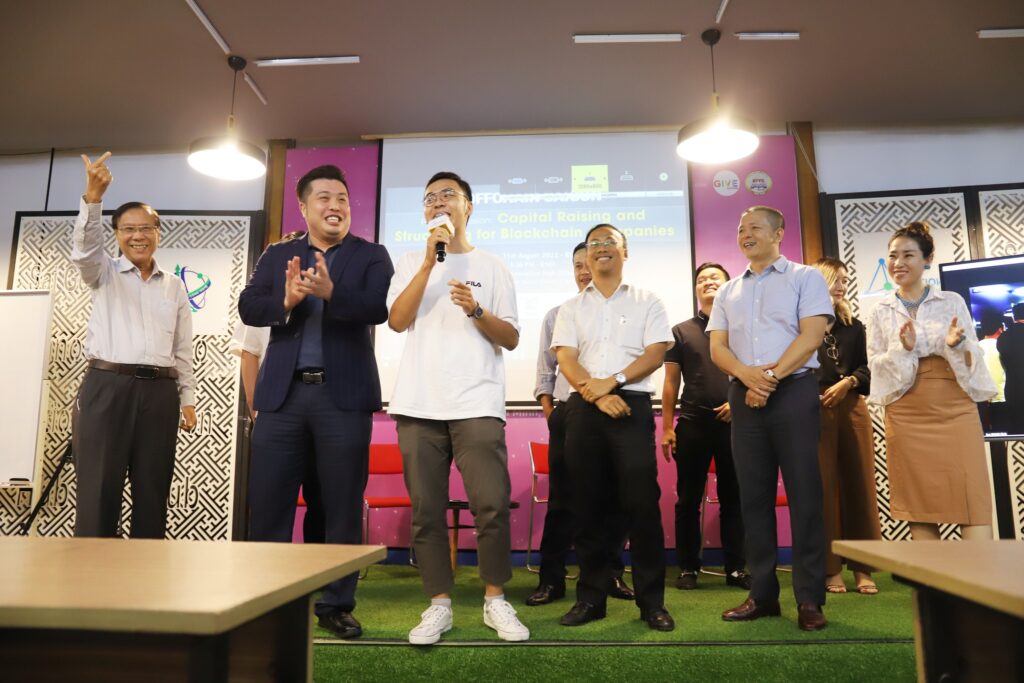 OffChainSaigon's tweet photo. 🚀 Join us at the OffChain Saigon C-Level Meetup for an insightful panel on 'Capital Raising and Structuring for Blockchain Companies'! Don't miss out on expert discussions and a BBQ party
. 🗓️ Aug 31, 5:30 PM 📍Saigon Innovation Hub.
#OffChainSaigon #Blockchain #Web3 #TechEvent https://t.co/iBdbsc8Yc8