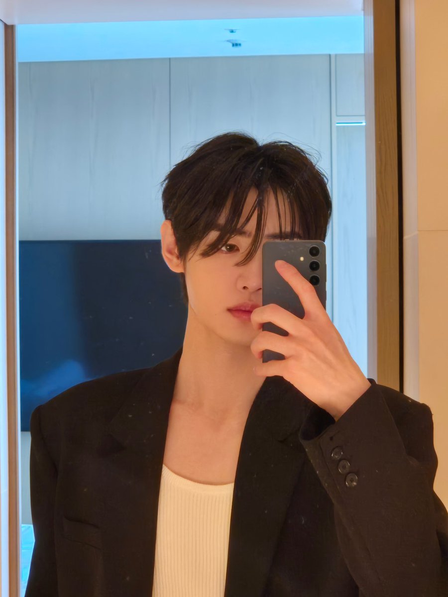 enhypenweverse's tweet photo. [ #성훈’s Post ] 240524

#SUNGHOON: 🌞

(1/2)

@ENHYPEN_members @ENHYPEN #ENHYPEN #엔하이픈 https://t.co/GX8TJck8uJ
