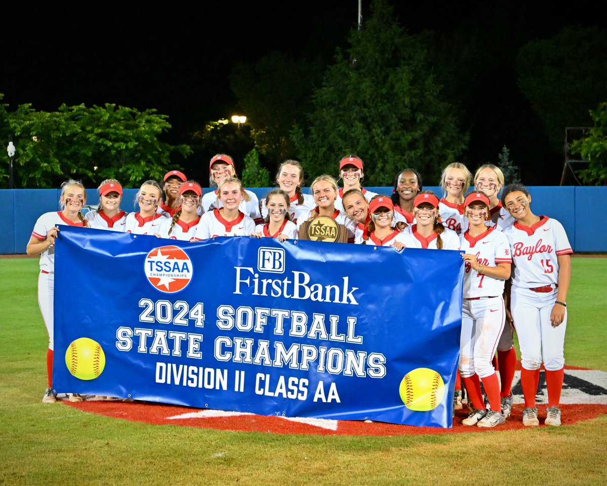 RaiderRecap's tweet photo. For the 9th straight year Baylor Softball wins State!

#WeAreBaylor https://t.co/yg7c8WQfYZ