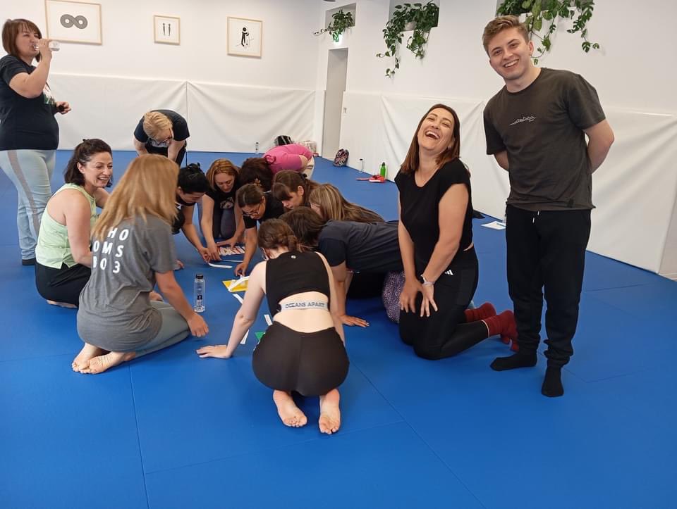 📸Snapshots of Day 2 of the Empowerment Self Defense Training of Trainers facilitated in Romania focusing on #GBV prevention &amp; response services.
👏Project in partnership with the EEIRH &amp; the World Health Organization.
📢 Living free from violence is a human right!