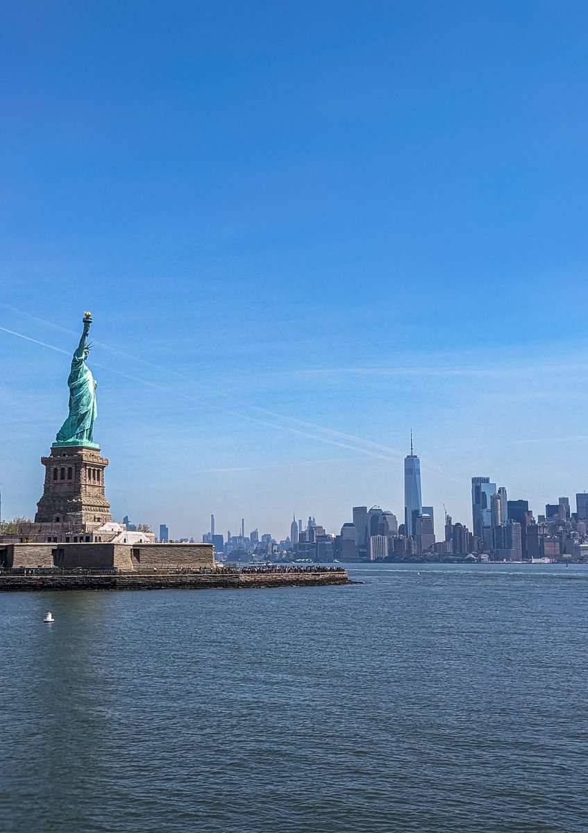 dbasuray's tweet photo. Monday looked like this! #nyc https://t.co/bvq65ACEuv