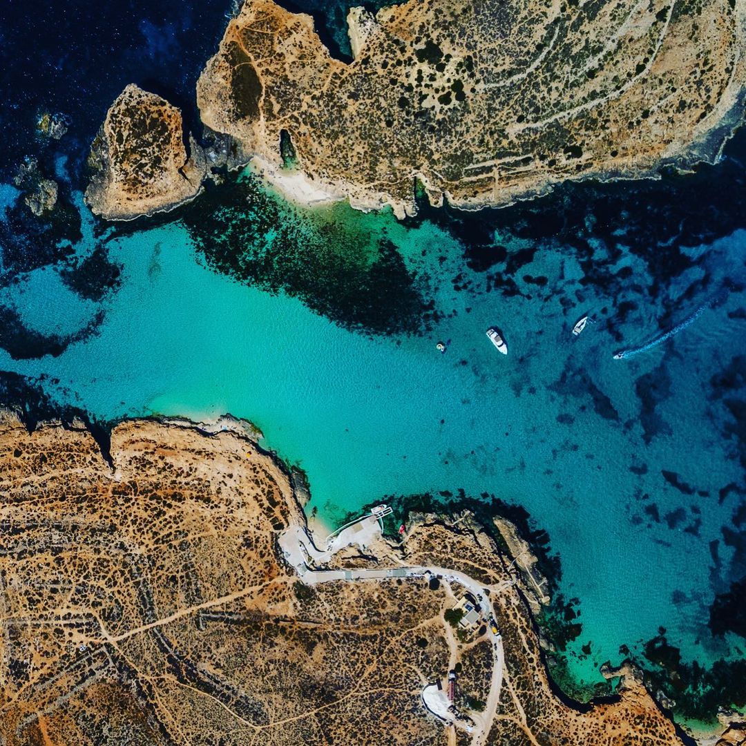 Escape to paradise and discover the stunning beauty of Malta's Comino, Blue Lagoon, and Crystal Lagoon.

#beautifuldestination #summervibes #traveler #naturelover #paradise #traveller #traveltheworld #visitmalta #maltaisland #cominoisland #bluelagoonmalta #visitbluelagoonmalta