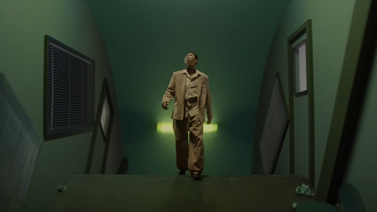 O613file's tweet photo. LOST! music video of the year. https://t.co/qthioVMl4t