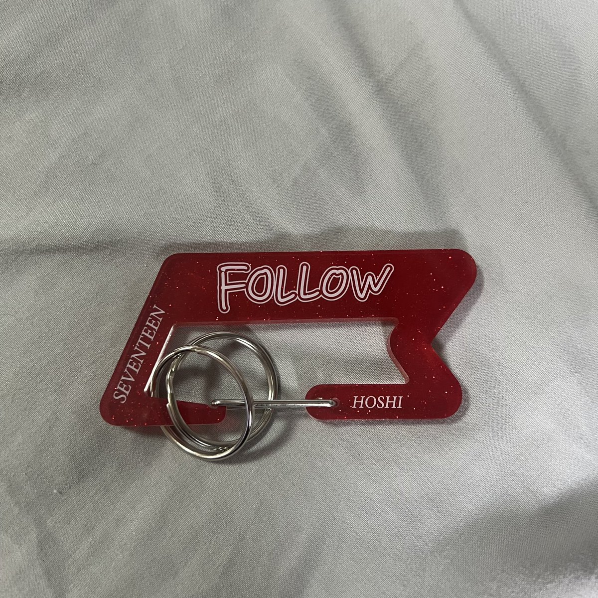 highnoseboy's tweet photo. SEVENTEEN FOLLOW AGAIN JAPAN CARABINER KEYRING カラビナ 交換

【譲】ホシ

【求】ドギョム

5/26横浜・日産スタジアムにて手渡し希望
条件合う方はお気軽にお声掛けください https://t.co/32sap8ABFU