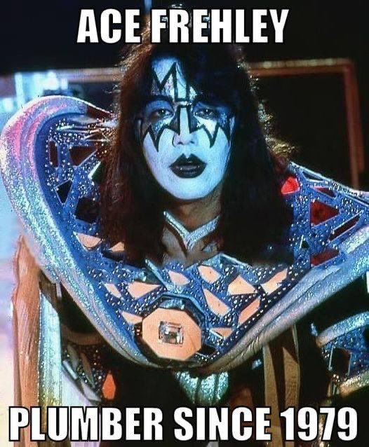 😆🚽🚰🪠🤘🔥🚀💥 #FrehleyFriday #Spaceman #Plumber