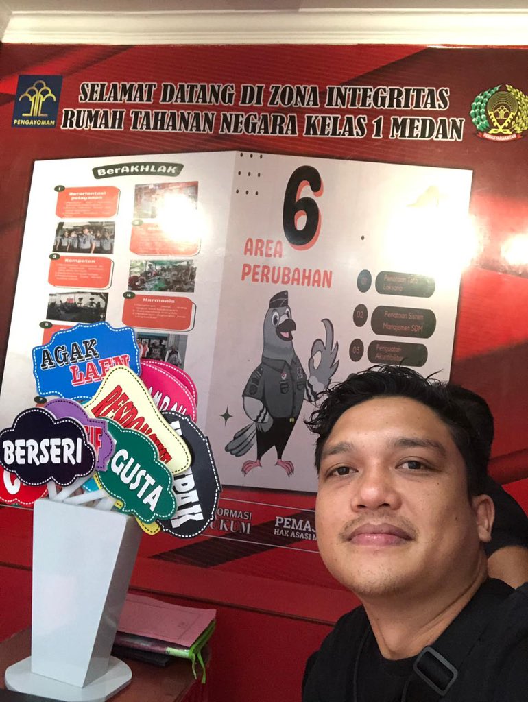 Febriraamauli's tweet photo. Semangat kerjanya sygku ❤️ https://t.co/FG5E4eQkKx