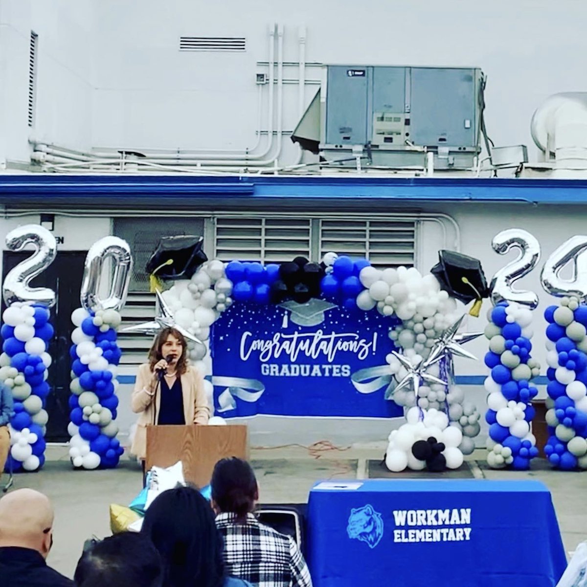 WOESwolverines's tweet photo. Congratulations to our 6th Grade Promoting Class of 2024! #workmanwolverinepride #workmanelementaryschool #proudtobehlpusd https://t.co/ajvuVd5Fw3