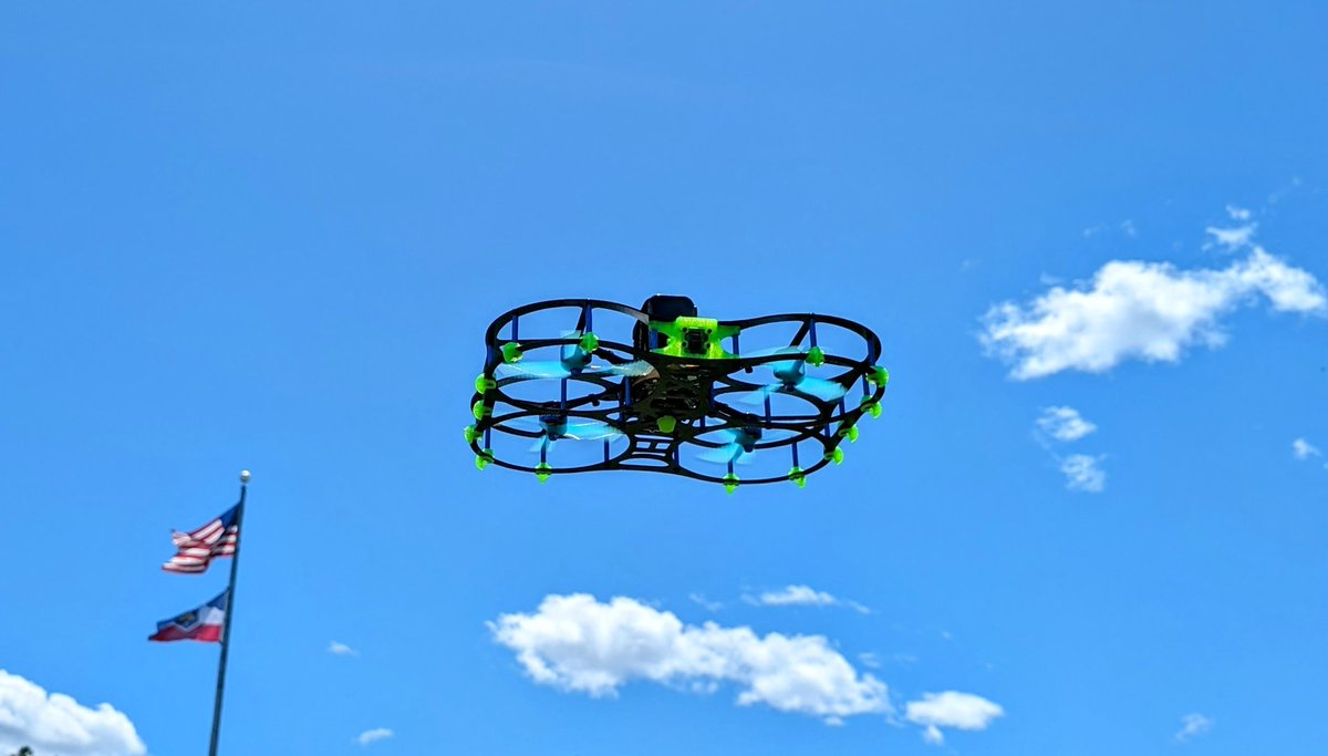 ARK_Electr0nics's tweet photo. More shots of the @DroneBlocks DEXI flying ✈ GPS denied! Built around the ARK Pi6X Flow running @PX4Autopilot and a @Raspberry_Pi CM4.
https://t.co/OyEJ3t7Plb
#uav #uas #drones #pixhawk #RaspberryPi #gpsdenied https://t.co/jzTlQ7wMyE