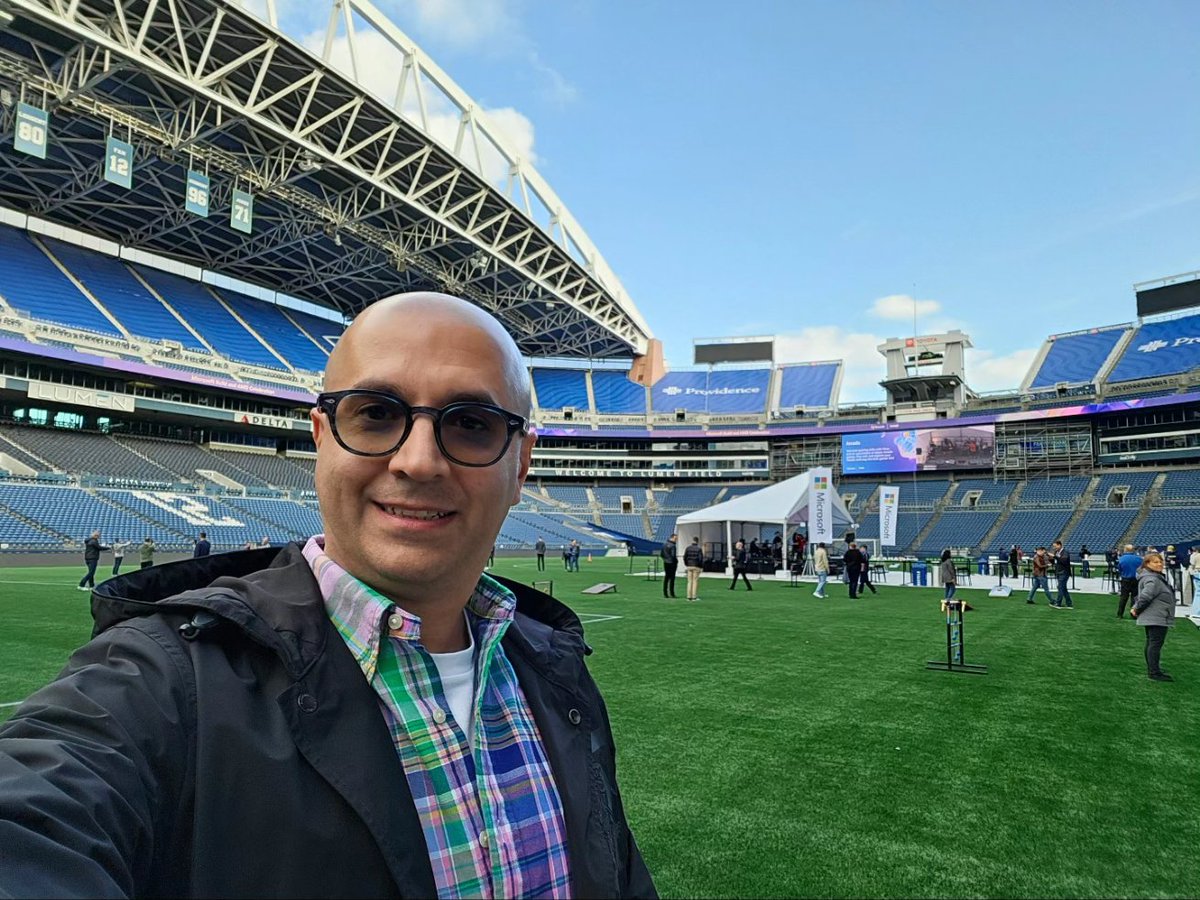 Rad_Reza's tweet image. #MicrosoftBuild #MSBuild party