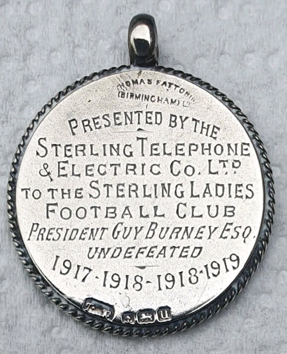 WW1 over 250 teams over 1,000 Games raising fortune for charity - 1 team became Intl famous for 2 undefeated Seasons - Sterling Ladies FC "The Dagenham Invincibles" - Surely a blue plaque? 
<a href="/footballandwar/">Football and War</a> <a href="/TheWFA/">Western Front Association</a> <a href="/CllrDRodwell/">Cllr Darren Rodwell</a> <a href="/justaballgame/">justaballgame?</a>
⚽️talksport.com/football/18714…⚽️