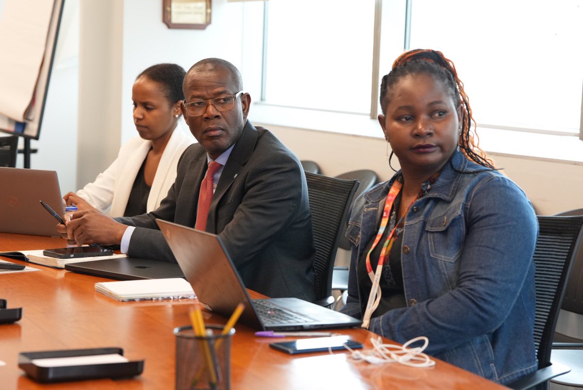 🌧️Floods ☀️Droughts 🌪️Tropical storms ⚠️#ElNiño is affecting millions of ppl in S&E Africa right now @UNDPAfrica & @SURGE_UNDP chaired a Crisis Board meeting to boost resilience & break aggravating cycles of fragility, food insecurity, droughts, floods & displacement