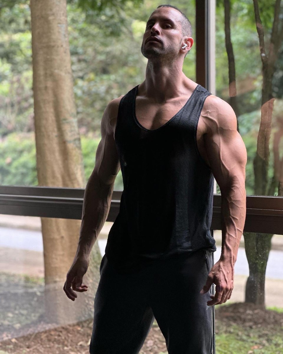duncansaint00's tweet photo. Follow my IG @duncansaintofficial https://t.co/YRcezxegck