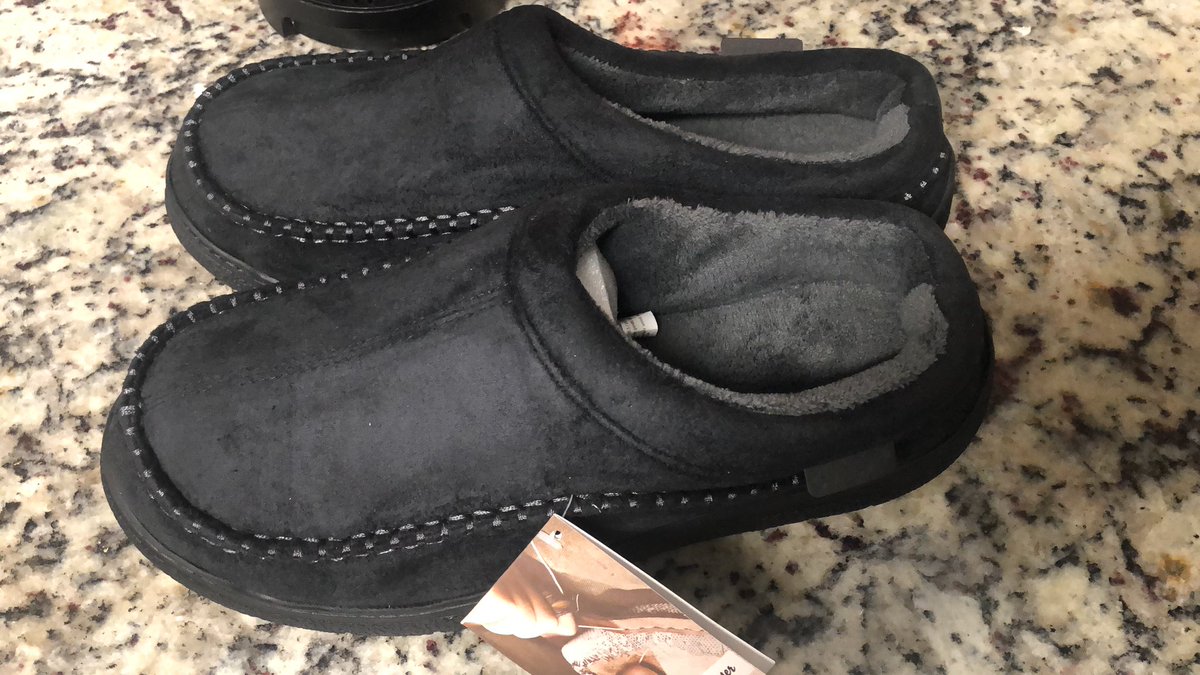 StyloIRL's tweet image. My new #ComfySlippers are here 
#PulseChain
(@yourfriendSOMMI)