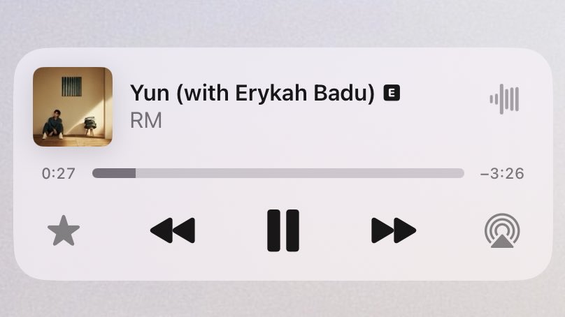 EB0YRM's tweet photo. namjoon always knows how to open an album https://t.co/4D3b1bvAgL
