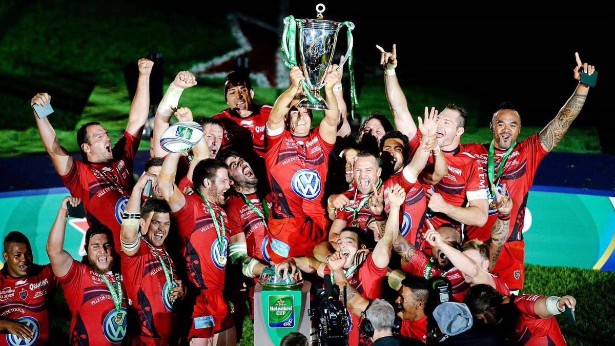 leszacrau's tweet photo. 10 ans, le 24 MAI 2014🗓

Le @RCTofficiel ❤️🖤 remportait largement😜 sa 2ème coupe d'Europe🏆 face au Saracens🏴󠁧󠁢󠁥󠁮󠁧󠁿 💪

Quel souvenir inoubliable🤩 pour ce déplacement en masse✈️ avec @leszacrau ❤️🖤au Millénium de Cardiff🏴󠁧󠁢󠁷󠁬󠁳󠁿🤩

Merci encore RCT pour ces émotions gravées à jamais😭 https://t.co/VNssREq7UU