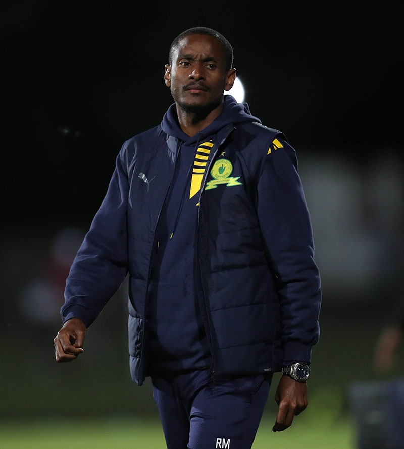 After @coach_rulani was named Sundowns head coach in Oct 2022 said:'We’ve to revive Sundowns to its former glory & go back to be team that plays with energy,aggression & mad-dog mentality of not giving up' We didn’t lose #DStvPrem game since.Sureness to even say this..I’m in awe